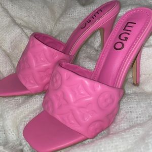 Luxury heels. Never worn out ! Size 4 uk but will fit a 6.5 maybe even size 7.